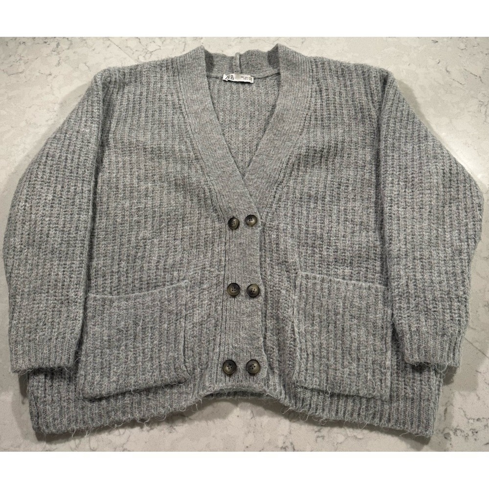 Zara Ribbed Knit Cardigan Sweater Womens Small Gray Grandpacore Light Academia